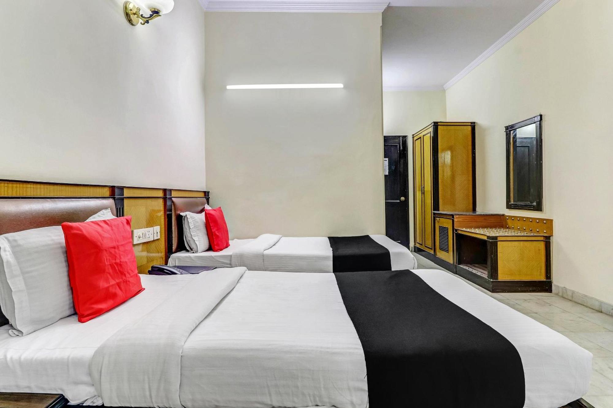 Hotel O Grand Central 델리 외부 사진