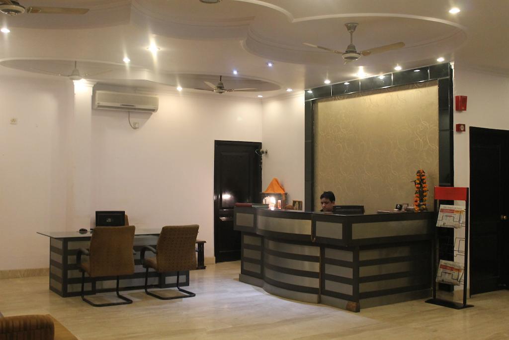 Hotel O Grand Central 델리 외부 사진